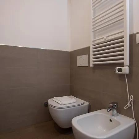Apartamento Spiga Elite - Near San Babila M1 *